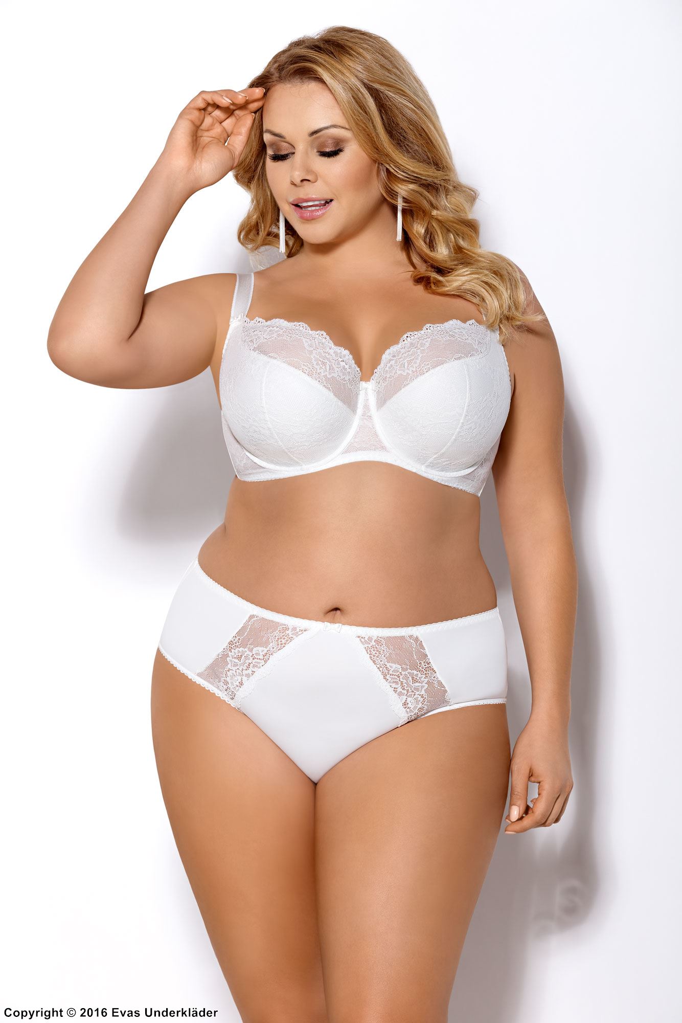 Romantic bra, lace overlay, B to J-cup
